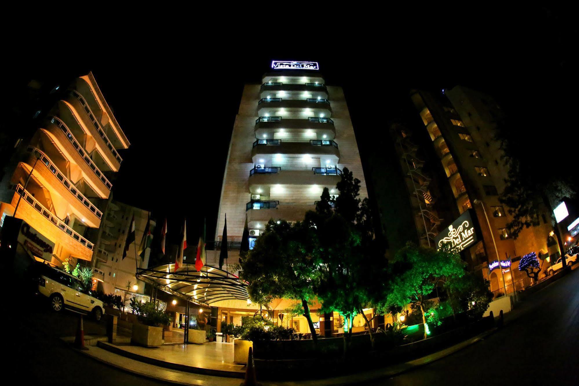 Vista Del Mar Hotel Jounieh Exteriör bild